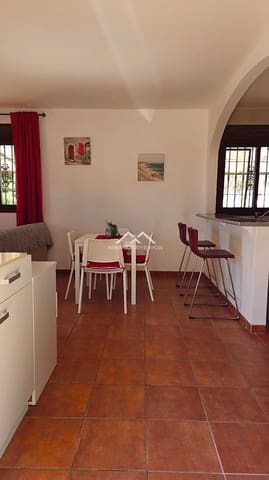 Villa til leje i Centro, Nerja med swimmingpool garage - € 1.100 (Ref: 8917445)
