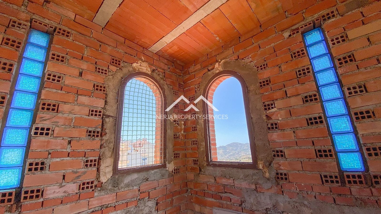 4 sypialnia Dom na sprzedaż w Frigiliana - 799 999 € (Ref: 8923157)