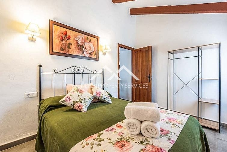 3 slaapkamer Villa te huur in Maro met zwembad - € 1.625 (Ref: 8932976)