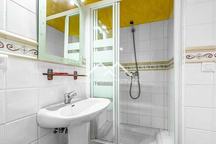 3 slaapkamer Villa te huur in Maro met zwembad - € 1.625 (Ref: 8932976)