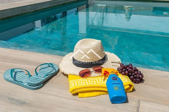 3 slaapkamer Villa te huur in Maro, Nerja met zwembad - € 1.625 (Ref: 8932976)