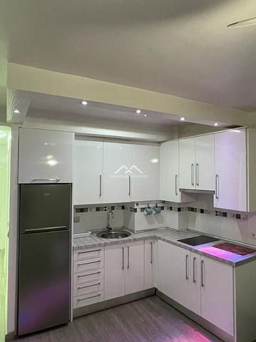 1 sovrum Lägenhet till salu i Centro, Nerja - 208 000 € (Ref: 8953454)