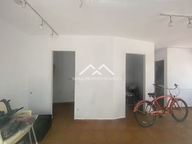 Kommersiell til salgs i Centro, Nerja - € 90 000 (Ref: 8970900)