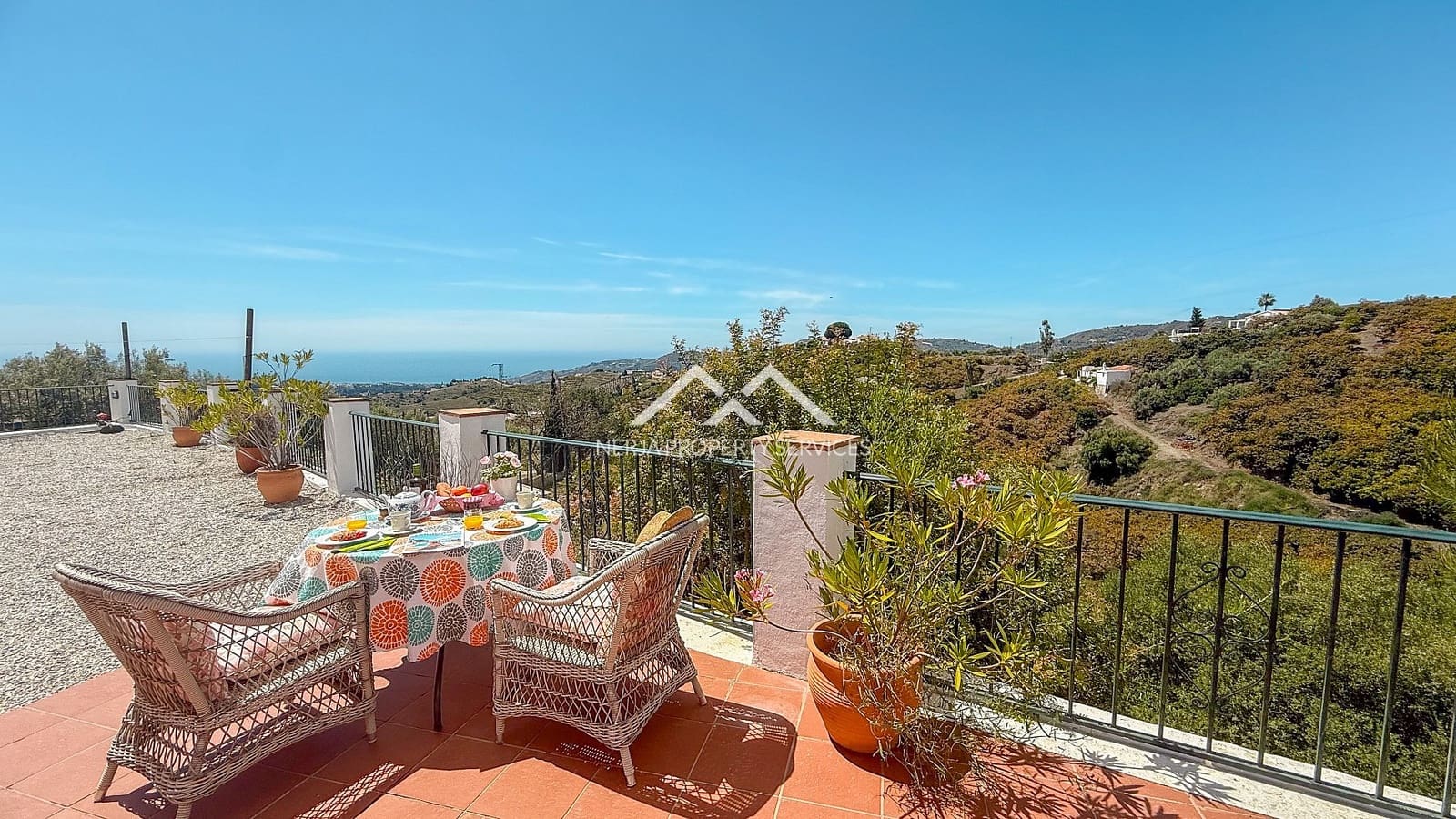 2 chambre Villa/Maison à vendre à Frigiliana avec piscine garage - 549 000 € (Ref: 8971191)