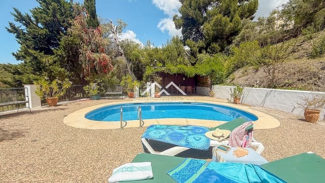 2 soverom Villa til salgs i Frigiliana med svømmebasseng garasje - € 549 000 (Ref: 8971191)