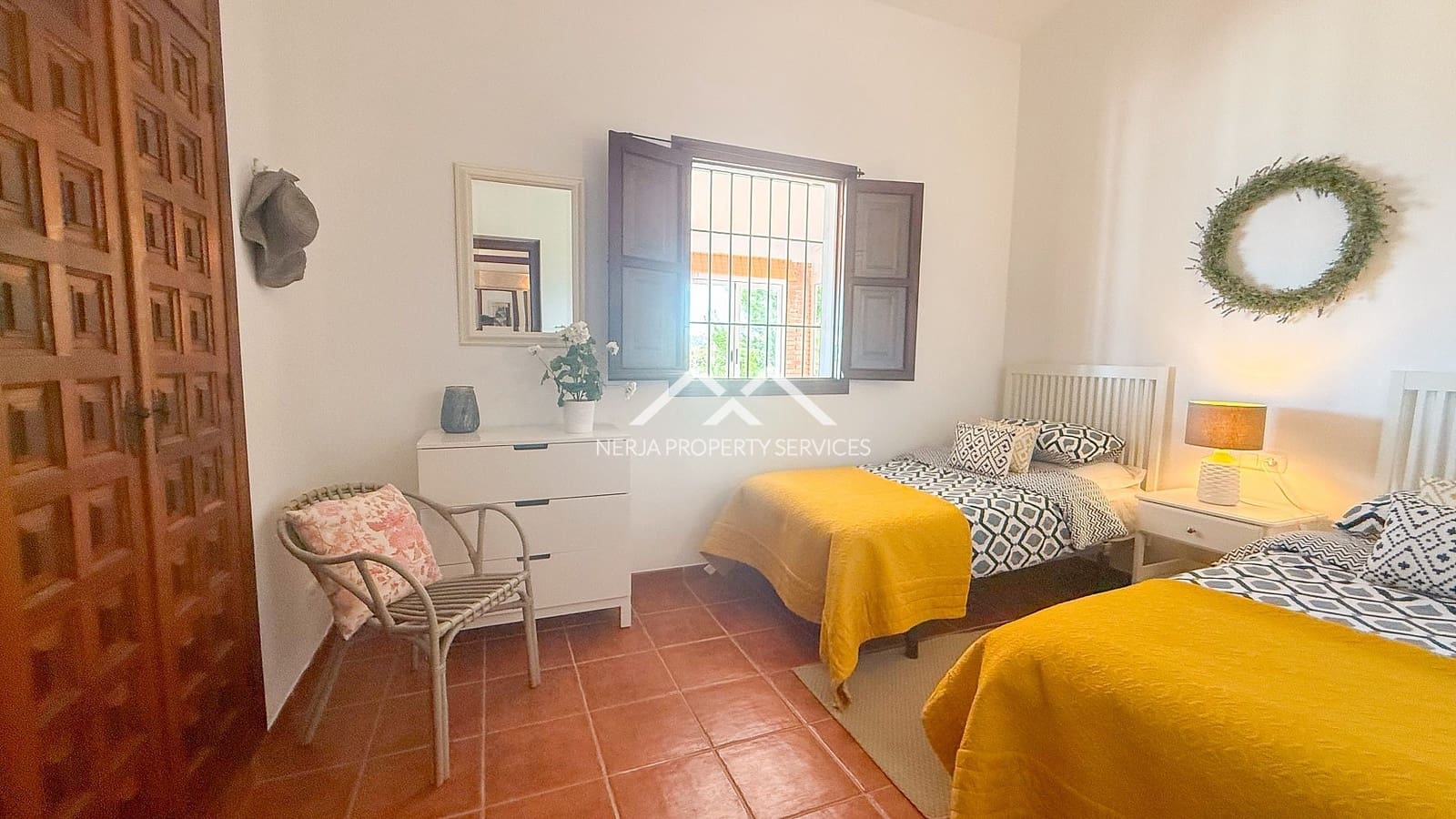 2 chambre Villa/Maison à vendre à Frigiliana avec piscine garage - 549 000 € (Ref: 8971191)