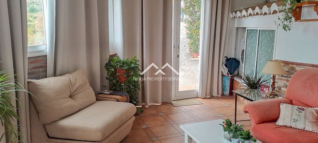 3 soveværelse Villa til leje i Torrox Pueblo, Torrox med swimmingpool garage - € 1.100 (Ref: 8971192)