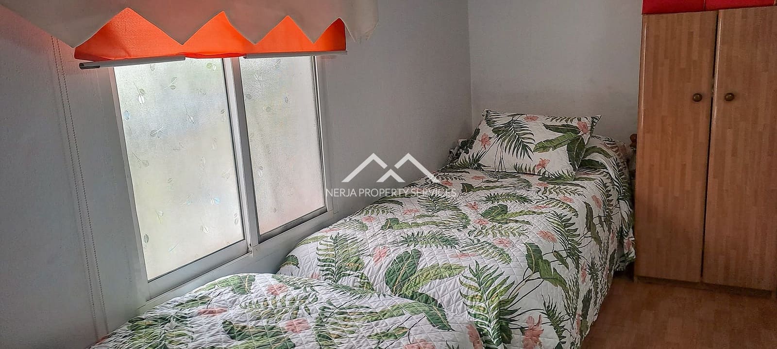 3 soveværelse Villa til leje i Torrox med swimmingpool garage - € 1.100 (Ref: 8971192)