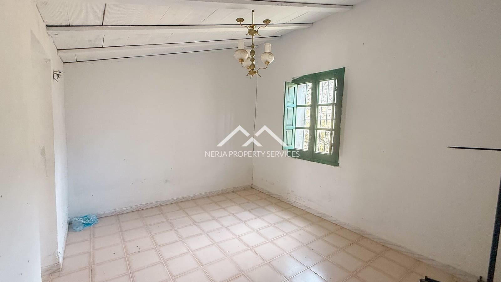 3 soveværelse Finca/Landehus til salg i Frigiliana med swimmingpool - € 379.000 (Ref: 8989849)