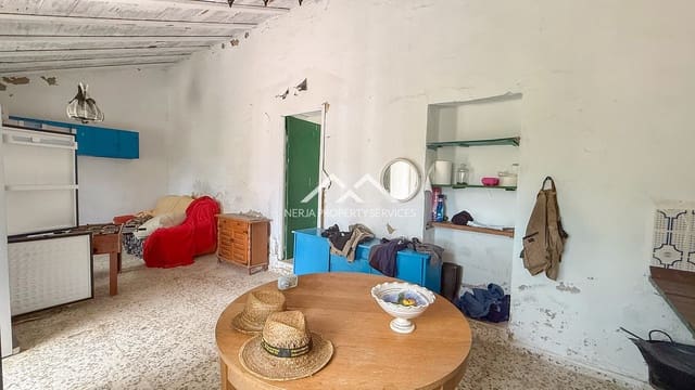 3 slaapkamer Finca/Landhuis te koop in Frigiliana met zwembad - € 349.000 (Ref: 8989850)