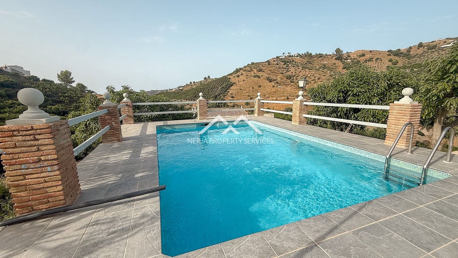 3 soverom Finca/Herregård til salgs i Frigiliana med svømmebasseng - € 349 000 (Ref: 8989850)