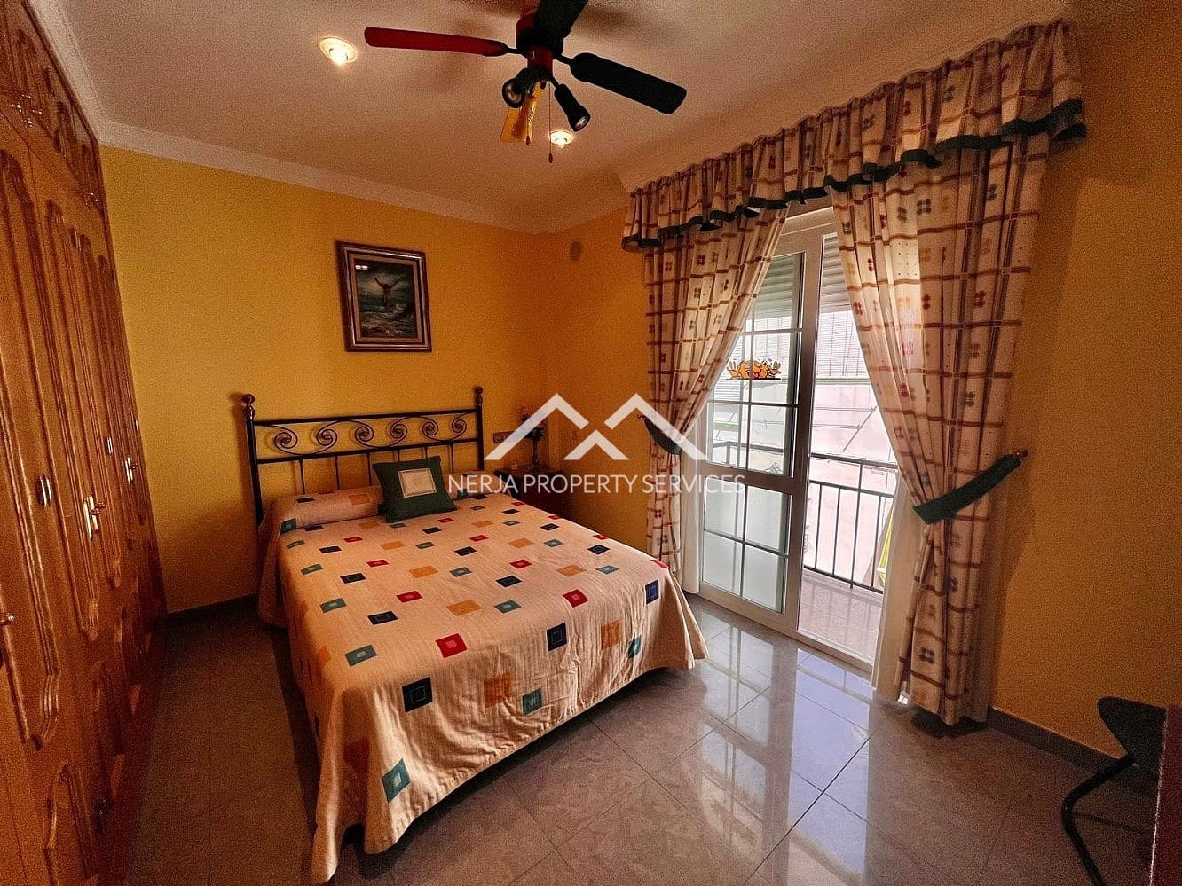5 slaapkamer Appartement te koop in Torrox - € 245.000 (Ref: 9001948)