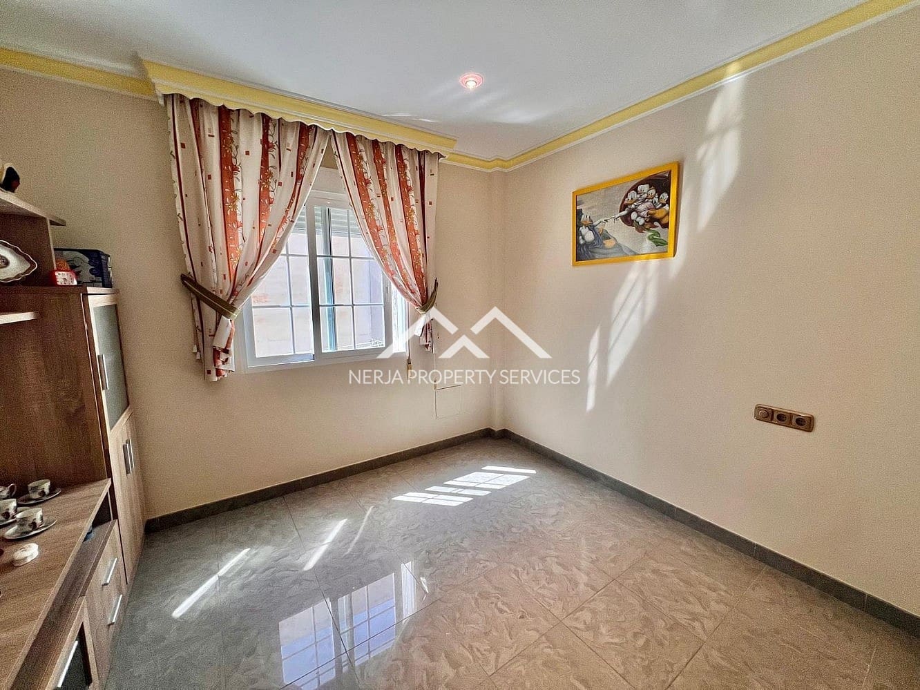 5 slaapkamer Appartement te koop in Torrox - € 245.000 (Ref: 9001948)