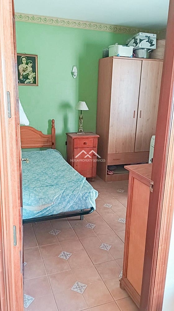 3 soveværelse Lejlighed til salg i Nerja - € 260.000 (Ref: 9027197)