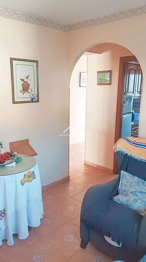 3 soveværelse Lejlighed til salg i Nerja - € 260.000 (Ref: 9027197)