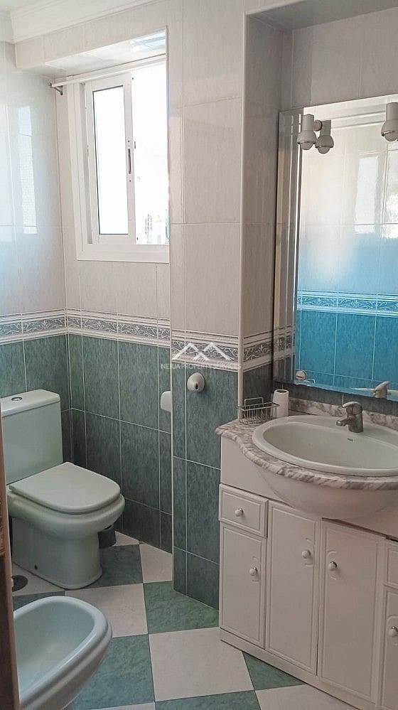 3 soveværelse Lejlighed til salg i Nerja - € 260.000 (Ref: 9027197)