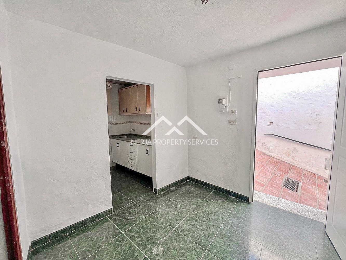 2 soveværelse Byhus til salg i Torrox - € 125.000 (Ref: 9027198)