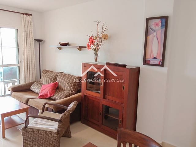 Appartement de 2 chambres à louer à Centro, Nerja - 1 200 € (Ref: 9033343)