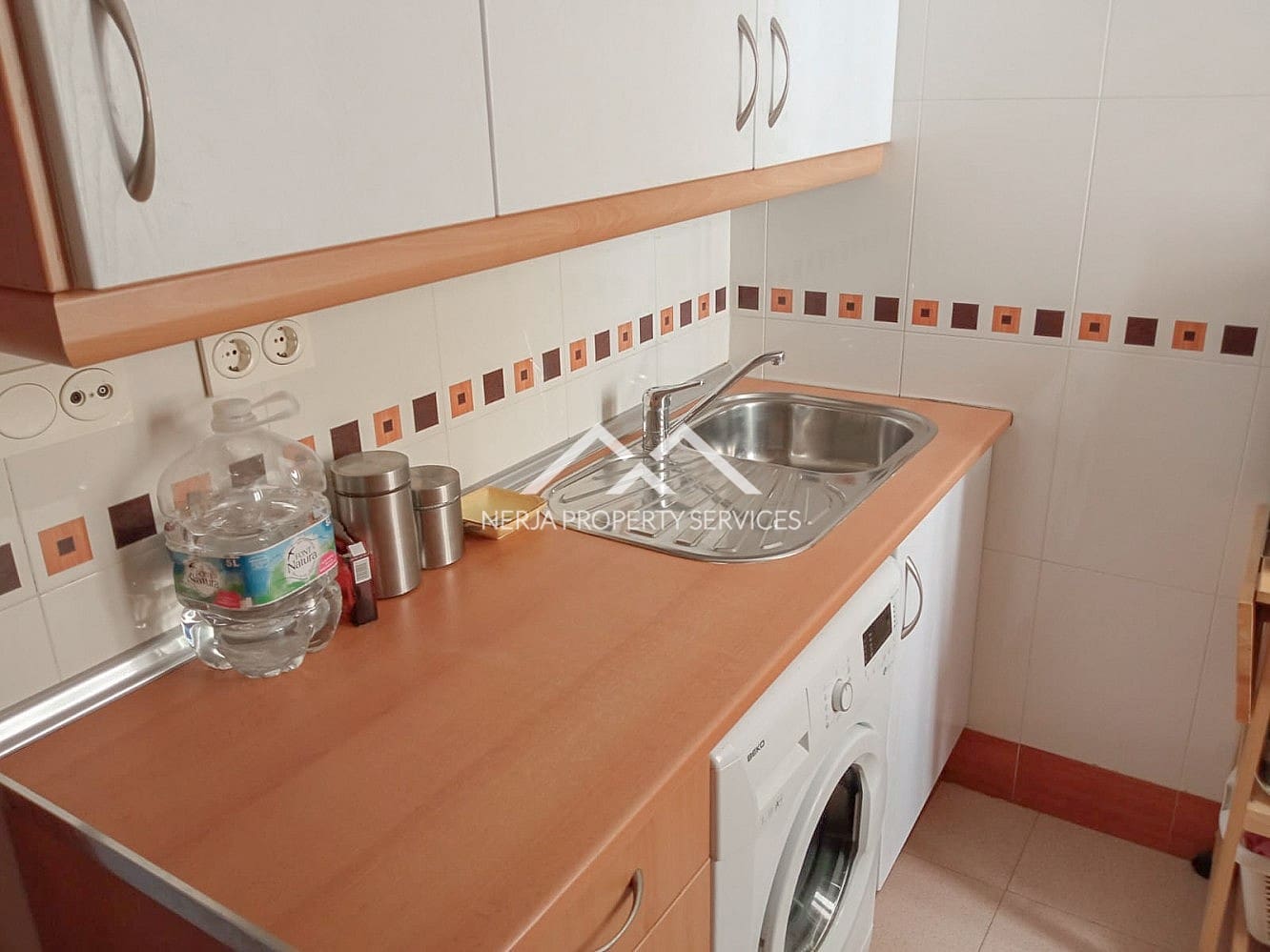 2 makuuhuone Huoneisto vuokrattavana paikassa Nerja - 1 200 € (Ref: 9033343)