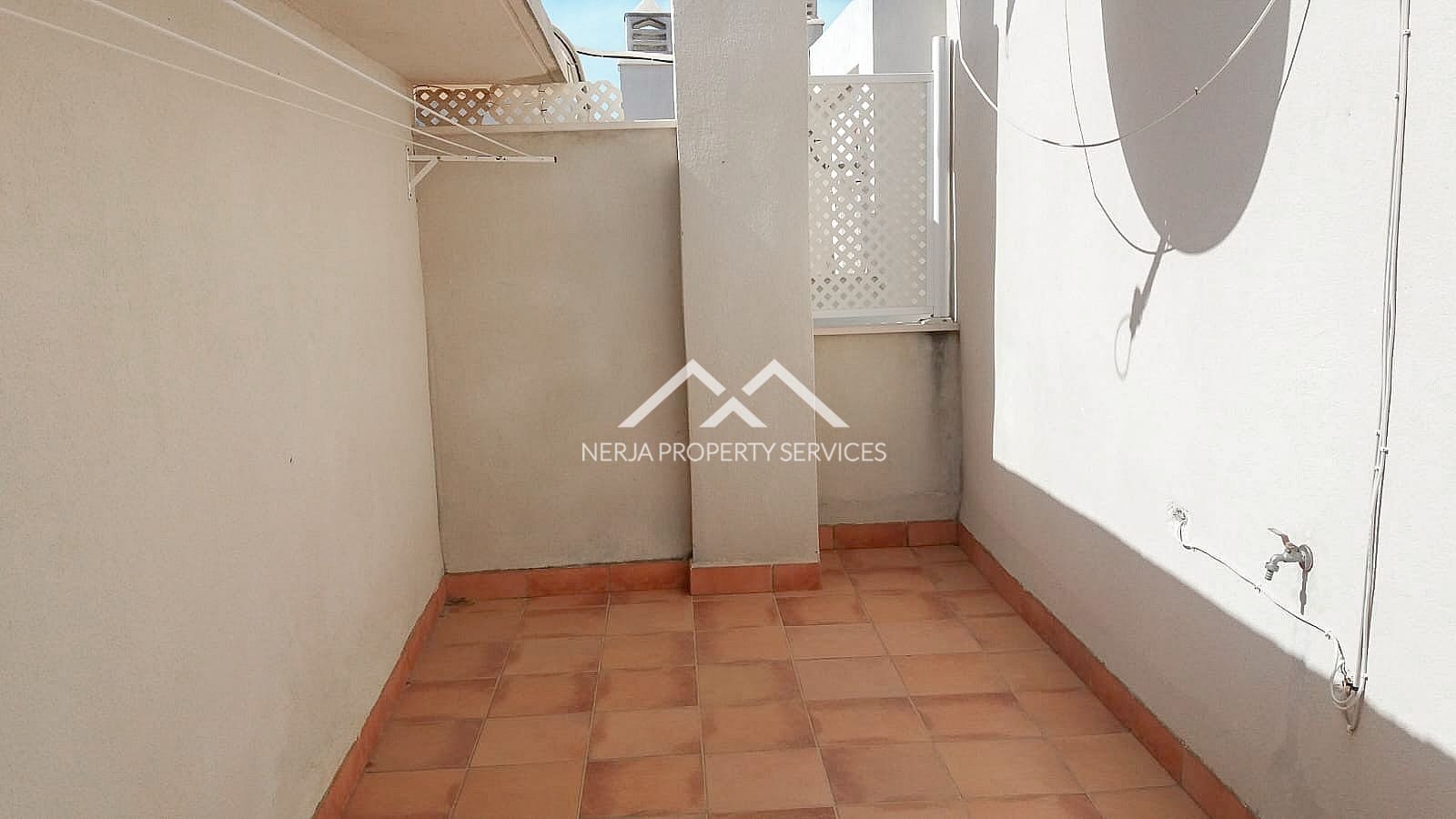 2 makuuhuone Huoneisto vuokrattavana paikassa Nerja - 1 200 € (Ref: 9033343)