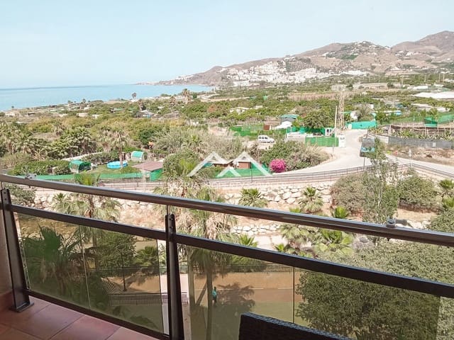 Appartement de 2 chambres à louer à Centro, Nerja - 1 200 € (Ref: 9033343)