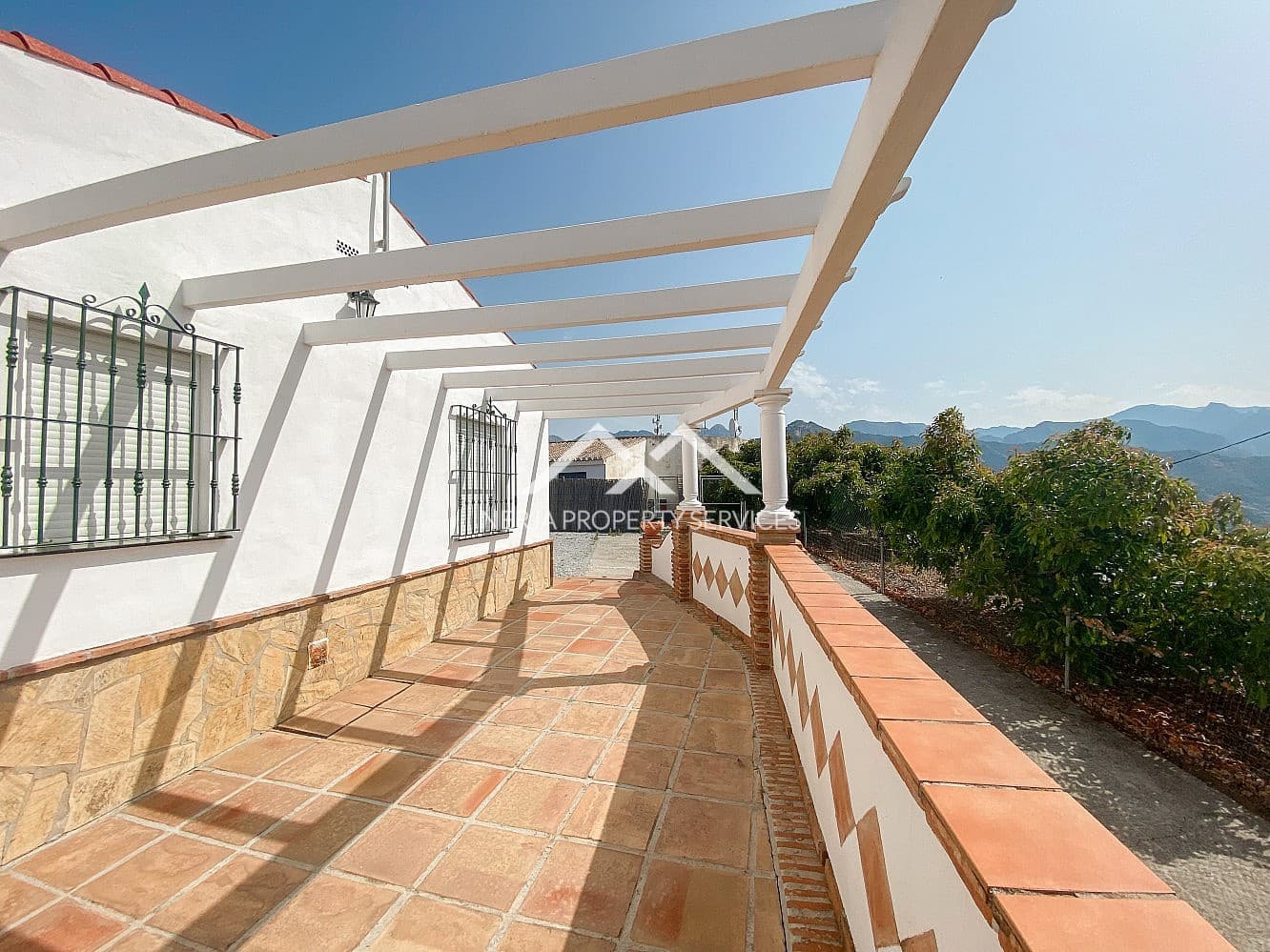 3 bedroom Villa for rent in Torrox with pool garage - € 1,700 (Ref: 9046329)