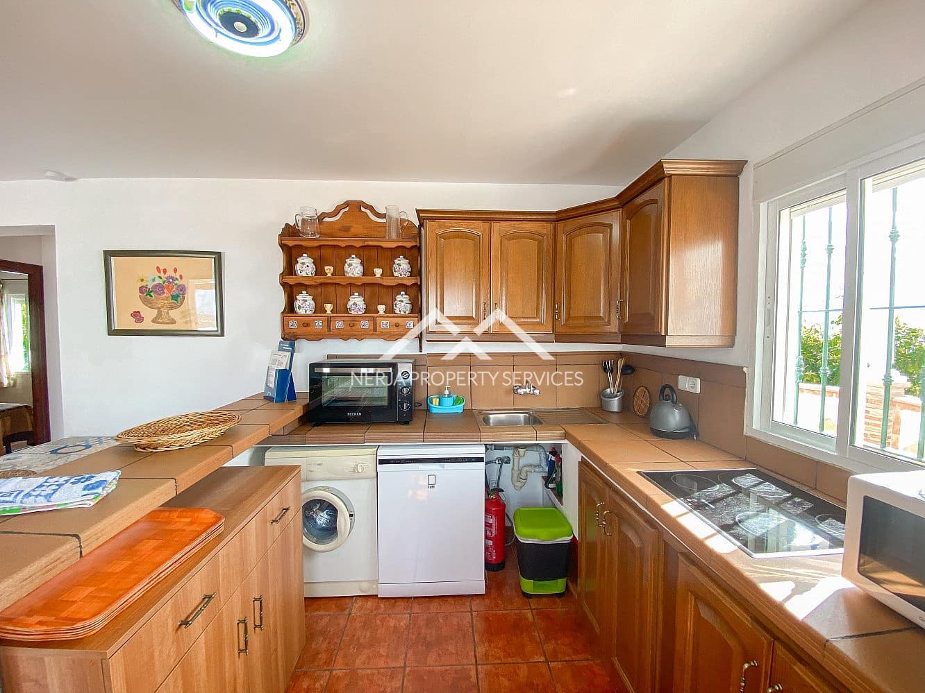 3 bedroom Villa for rent in Torrox with pool garage - € 1,700 (Ref: 9046329)