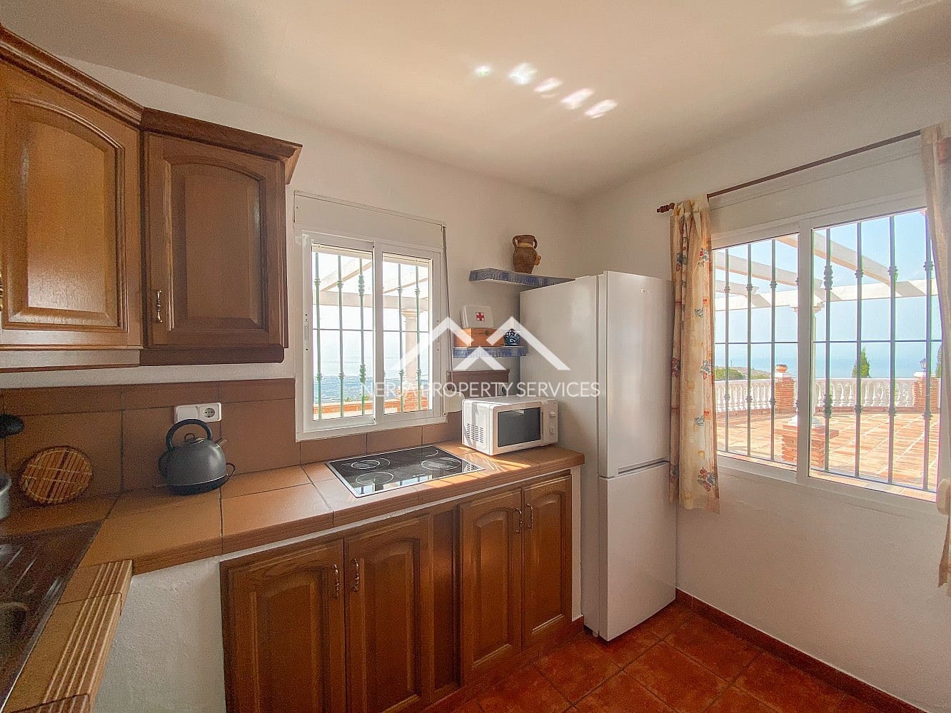 3 bedroom Villa for rent in Torrox with pool garage - € 1,700 (Ref: 9046329)