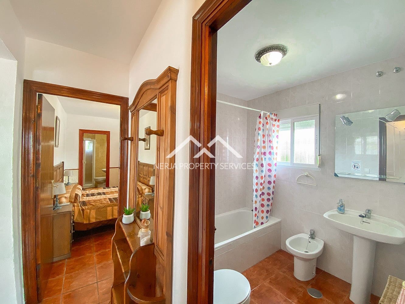 3 bedroom Villa for rent in Torrox with pool garage - € 1,700 (Ref: 9046329)