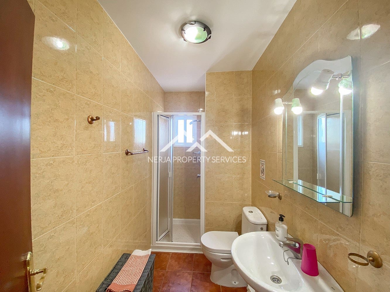 3 bedroom Villa for rent in Torrox with pool garage - € 1,700 (Ref: 9046329)