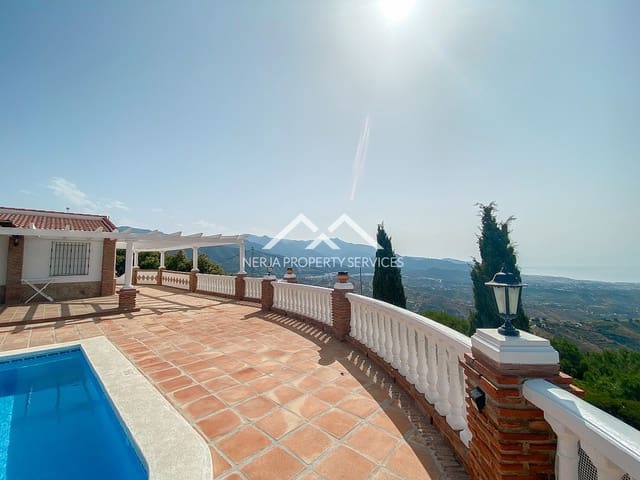 3 bedroom Villa for rent in Torrox Pueblo, Torrox with pool garage - € 1,700 (Ref: 9046329)