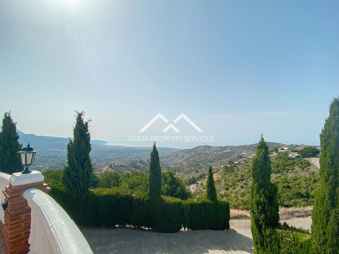 3 bedroom Villa for rent in Torrox with pool garage - € 1,700 (Ref: 9046329)