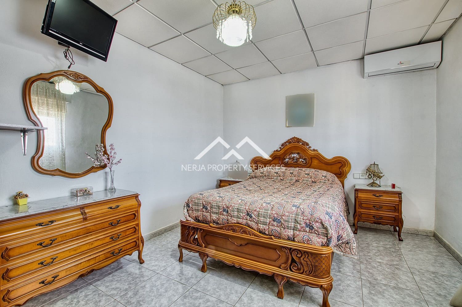 Grunde uden byggetilladelser til salg i Velez-Malaga - € 999.000 (Ref: 9051472)