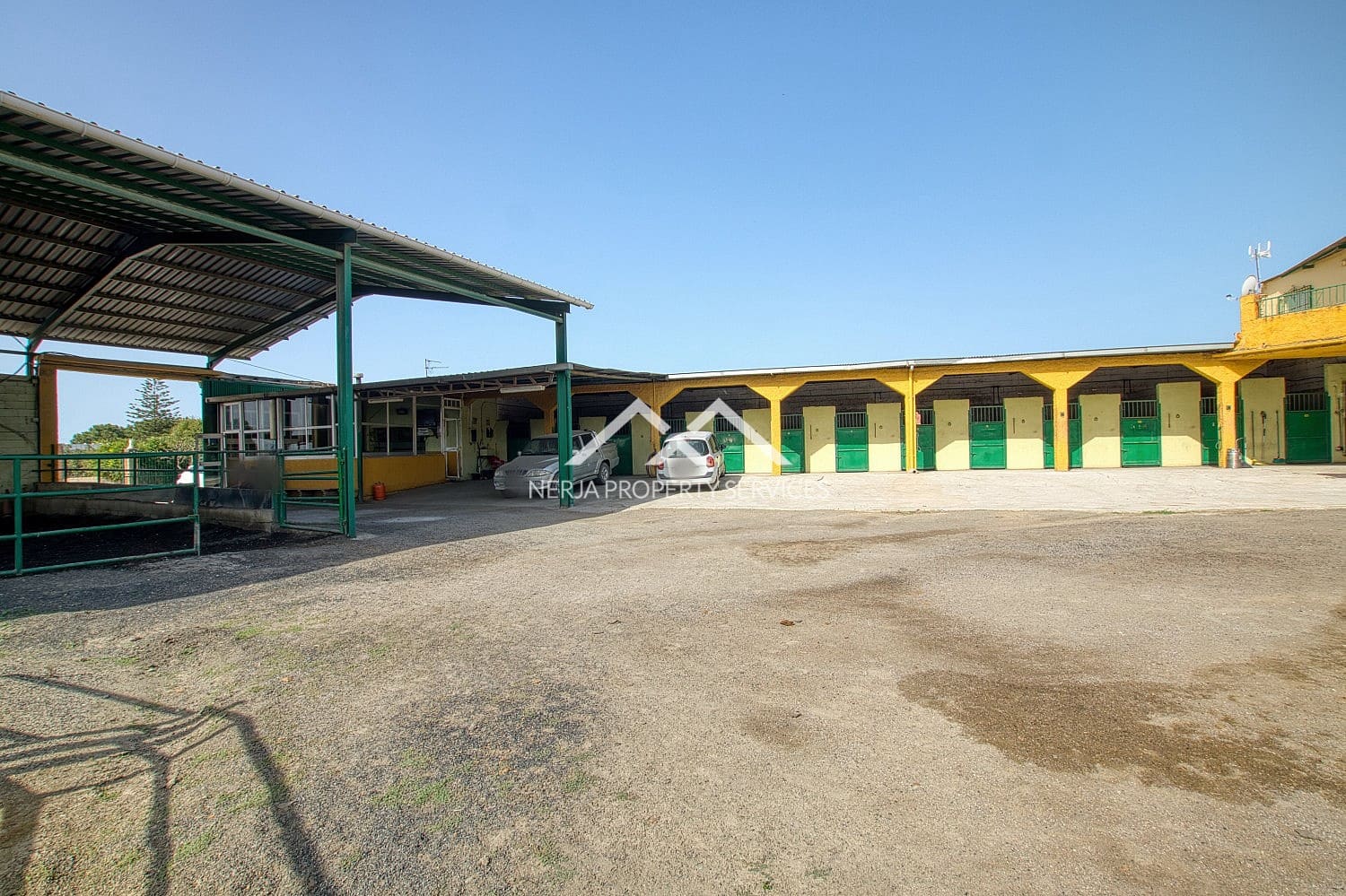 Grunde uden byggetilladelser til salg i Velez-Malaga - € 999.000 (Ref: 9051472)