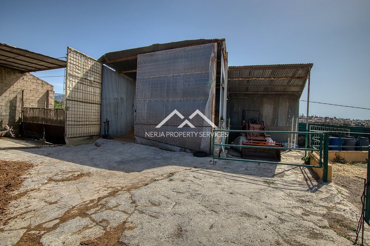 Grunde uden byggetilladelser til salg i Velez-Malaga - € 999.000 (Ref: 9051472)