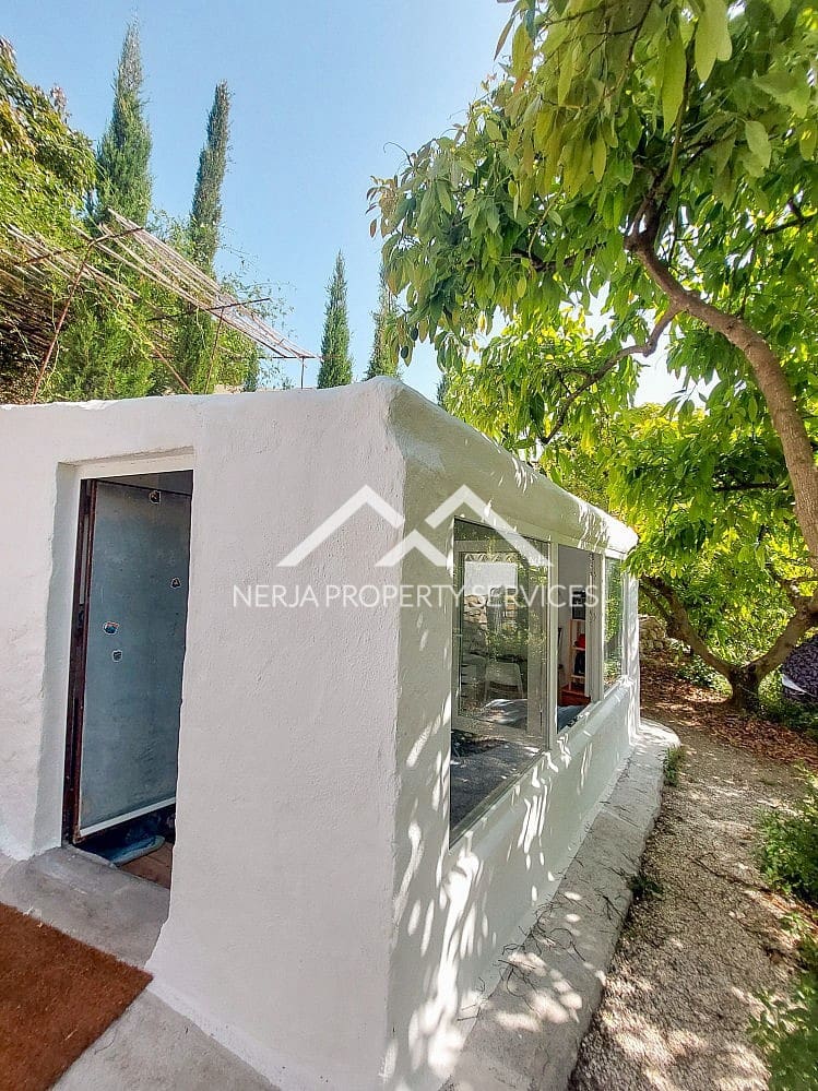 2 makuuhuone Omakotitalo myytävänä paikassa Frigiliana - 270 000 € (Ref: 9082669)