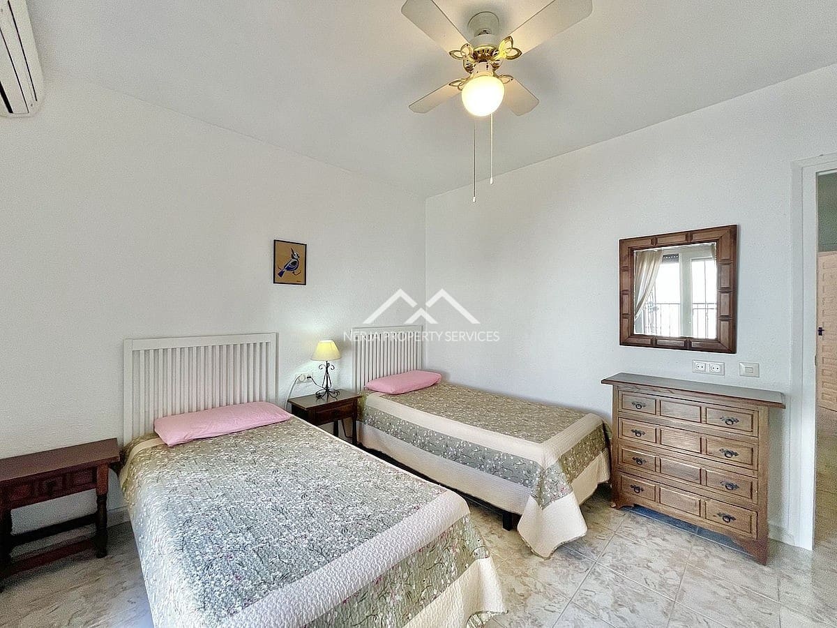 2 sypialnia Dom na sprzedaż w Nerja z basenem garażem - 320 000 € (Ref: 9084312)