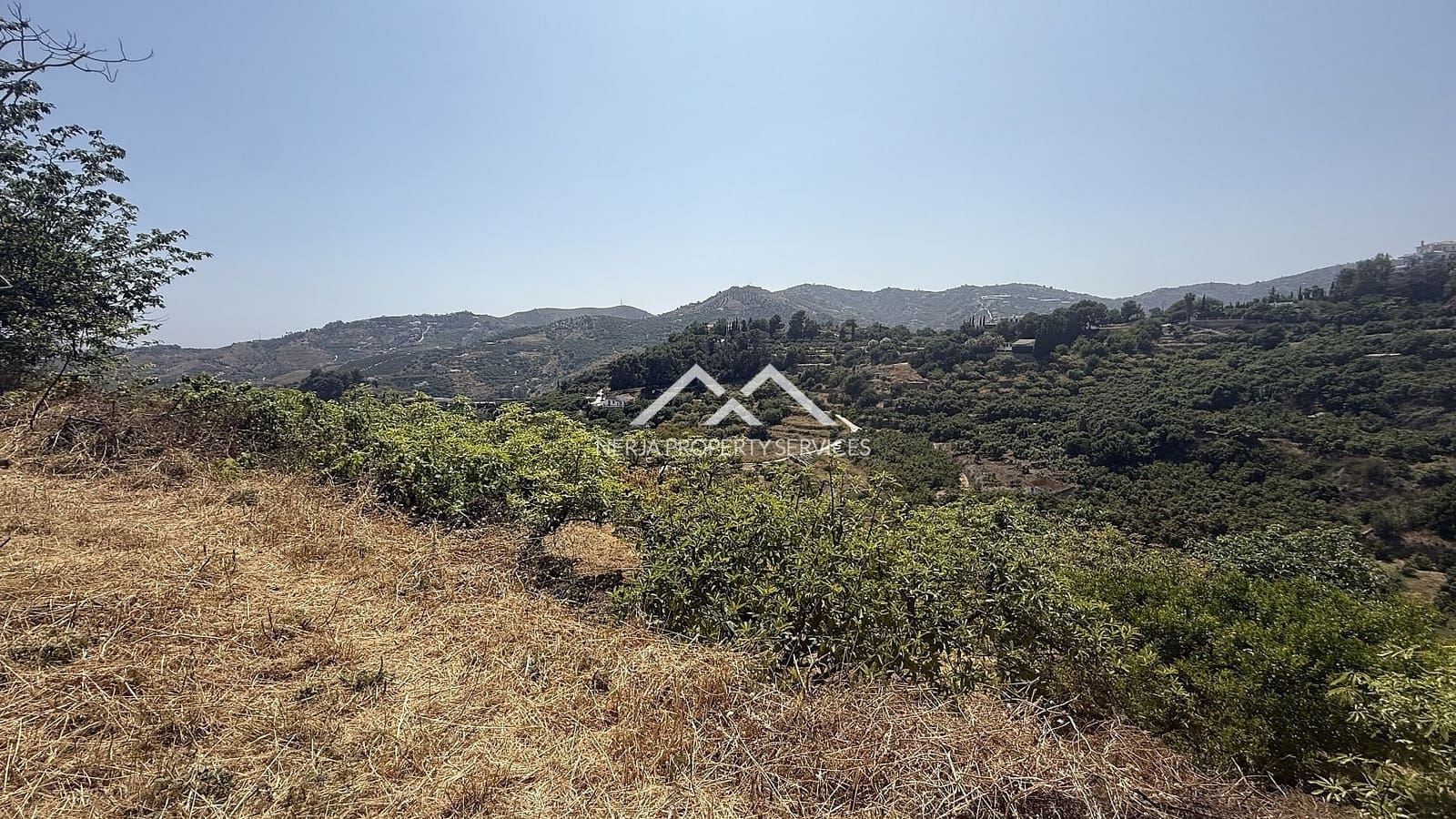 Grunde uden byggetilladelser til salg i Frigiliana - € 82.000 (Ref: 9097375)