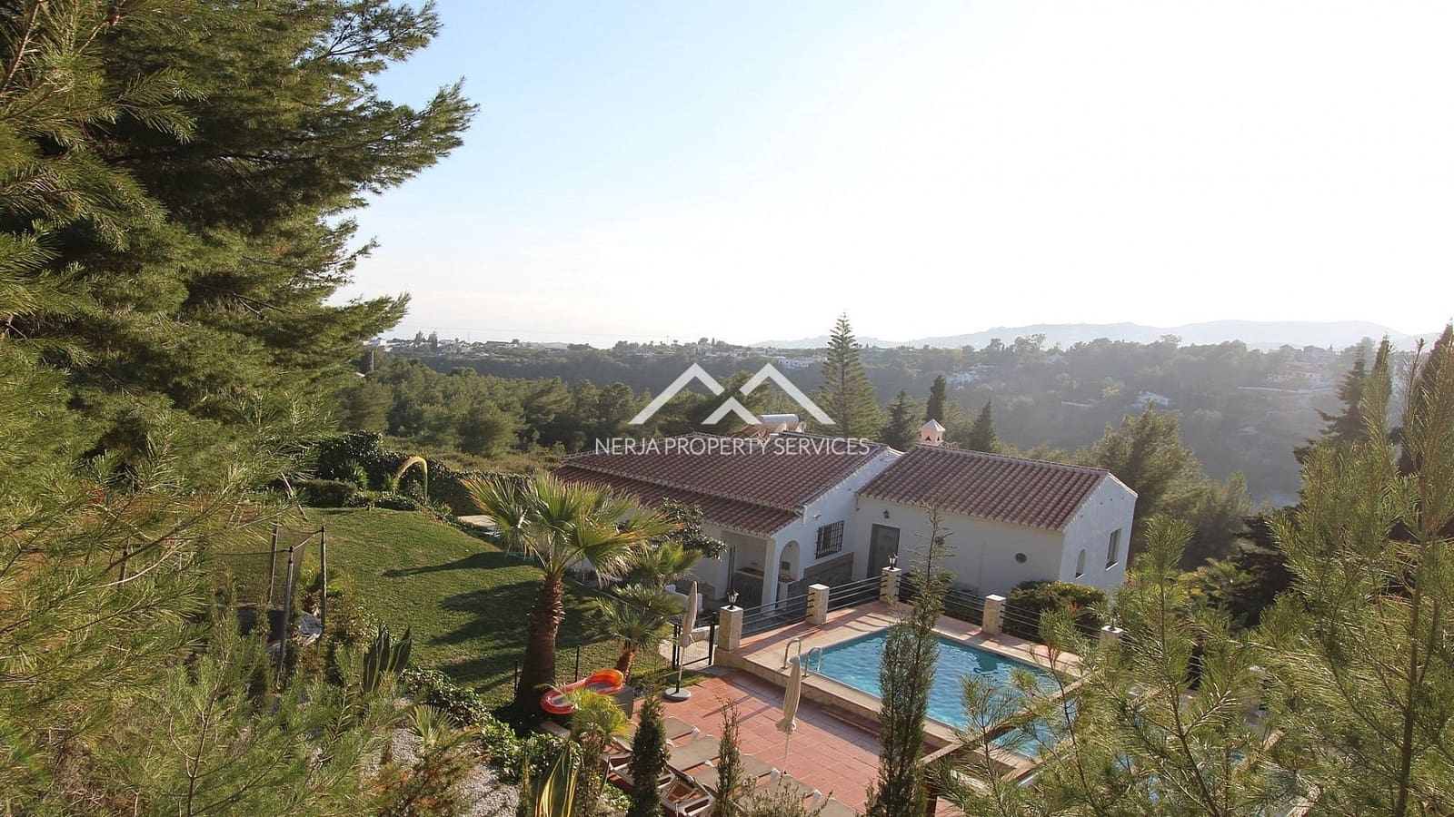 5 soveværelse Villa til salg i Frigiliana med swimmingpool - € 950.000 (Ref: 9181649)