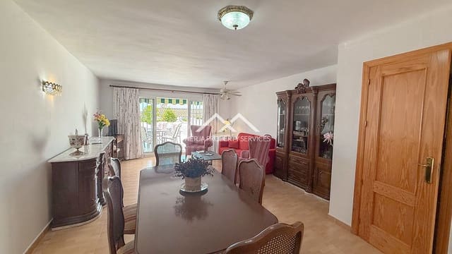 2 soveværelse Byhus til salg i Centro, Nerja - € 399.000 (Ref: 9185733)