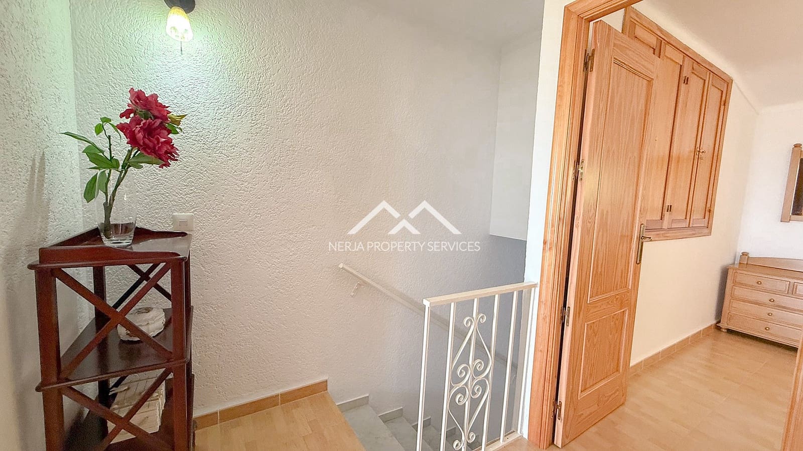 2 soveværelse Byhus til salg i Nerja - € 399.000 (Ref: 9185733)