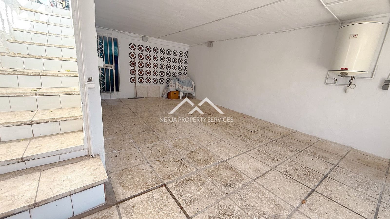 2 soveværelse Byhus til salg i Nerja - € 399.000 (Ref: 9185733)