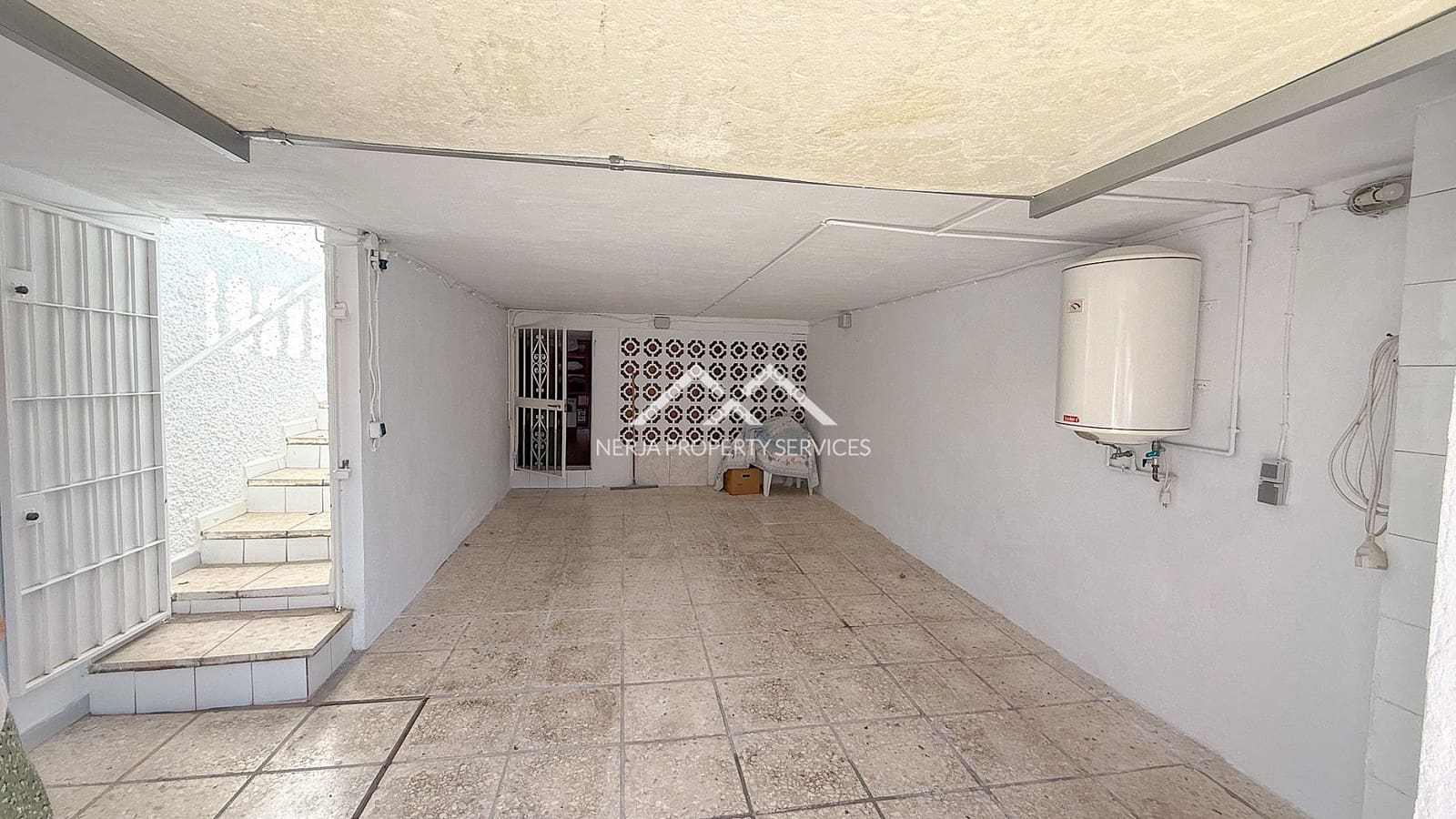 2 soveværelse Byhus til salg i Nerja - € 399.000 (Ref: 9185733)