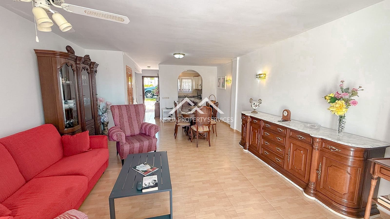 2 soveværelse Byhus til salg i Nerja - € 399.000 (Ref: 9185733)