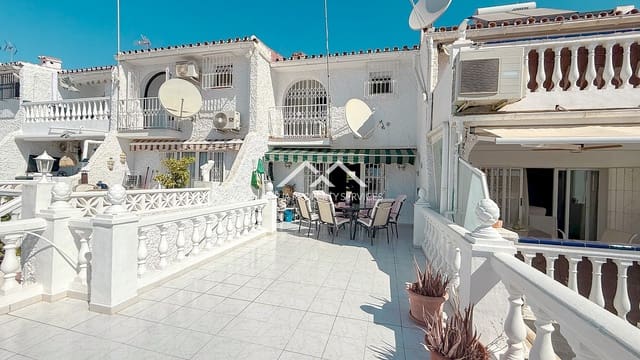 2 soveværelse Byhus til salg i Centro, Nerja - € 399.000 (Ref: 9185733)