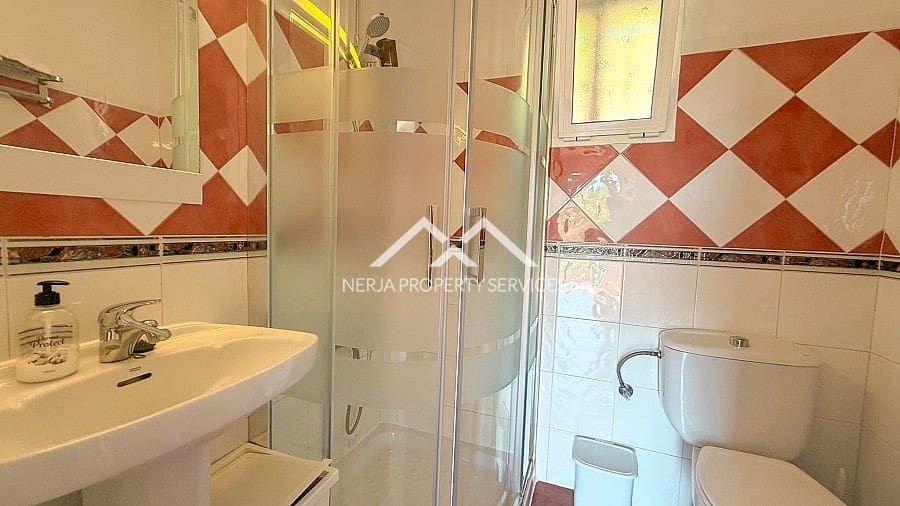 2 bedroom Villa for rent in Frigiliana with pool garage - € 1,000 (Ref: 9231554)