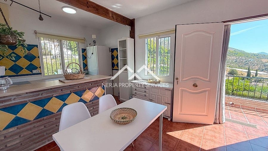 2 bedroom Villa for rent in Frigiliana with pool garage - € 1,000 (Ref: 9231554)