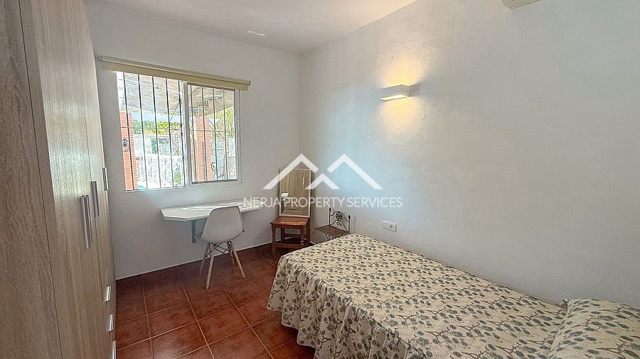 2 bedroom Villa for rent in Frigiliana with pool garage - € 1,000 (Ref: 9231554)