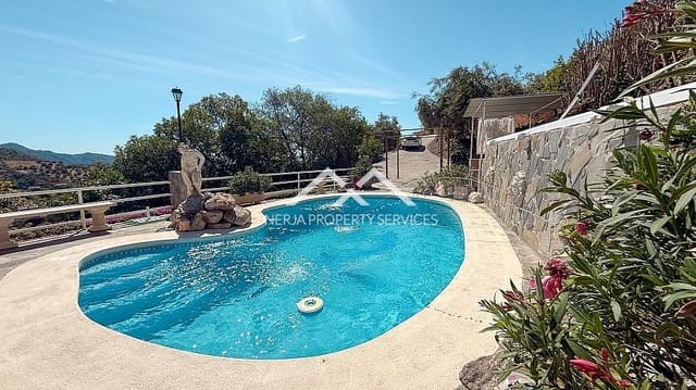 2 soveværelse Villa til leje i Frigiliana med swimmingpool garage - € 1.000 (Ref: 9231554)