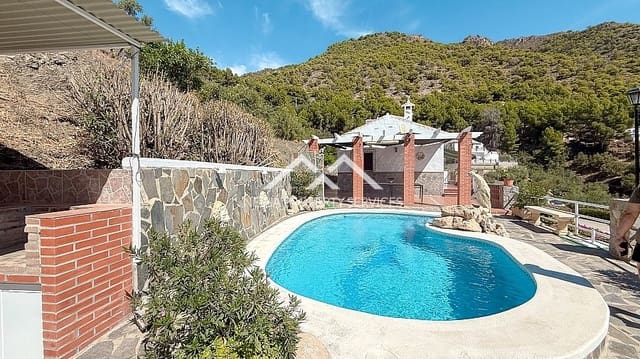 2 soveværelse Villa til leje i Frigiliana med swimmingpool garage - € 1.000 (Ref: 9231554)